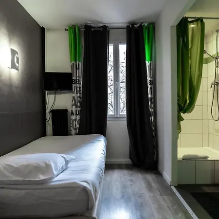 Hotel Alive De Quebec 3*
