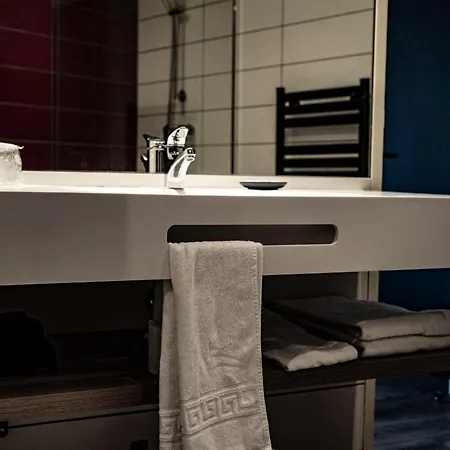 מלון De Quebec רואן