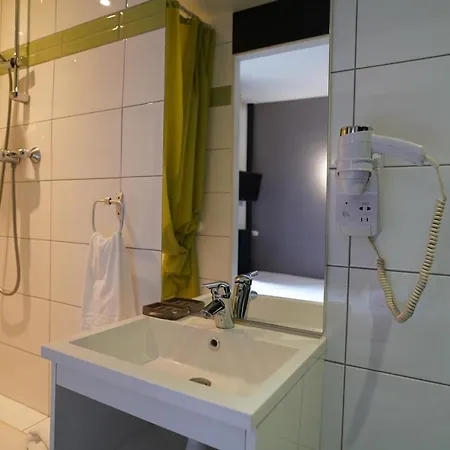 Alive De Quebec Hotel Rouen
