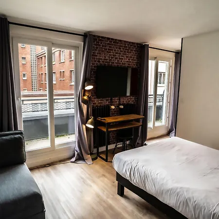 Alive De Quebec Hotel