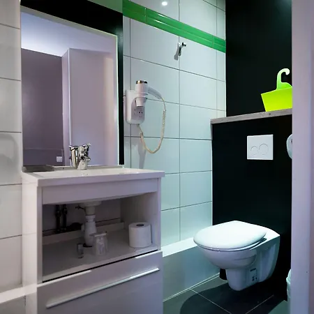 De Quebec מלון 3*