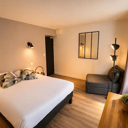 Alive De Quebec Hotel